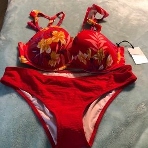 ❣️Ladies Swim Suit❣️